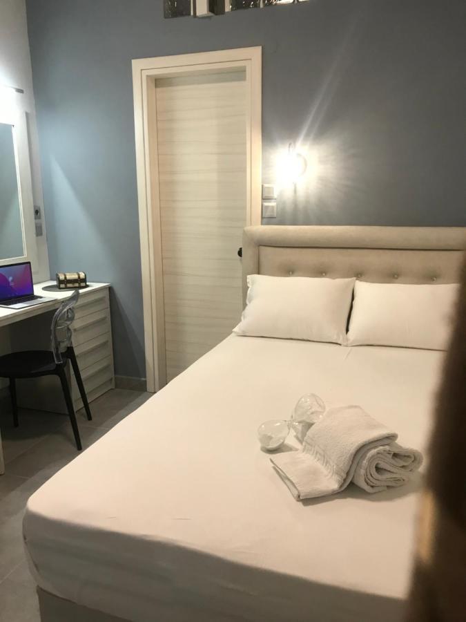 Avra Comfort Rooms - Family Nea Poteidaia Exteriér fotografie