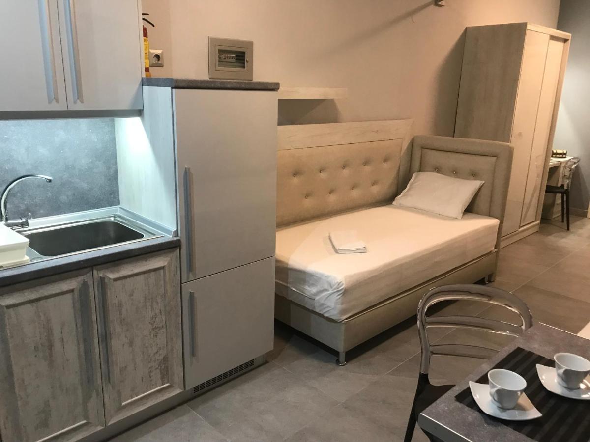Avra Comfort Rooms - Family Nea Poteidaia Exteriér fotografie
