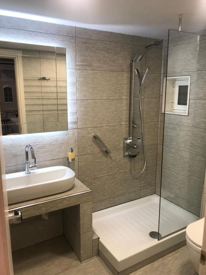 Avra Comfort Rooms - Family Nea Poteidaia Exteriér fotografie